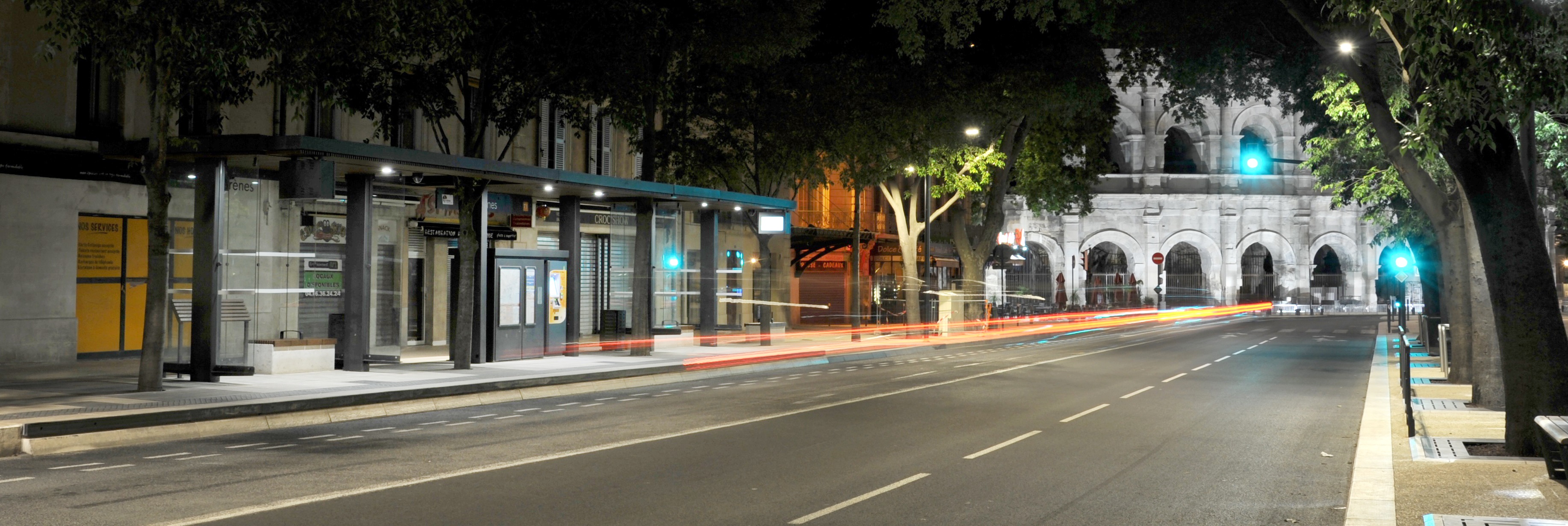 Abris_voyageurs_BHNBHNS NIMES abris voyageurs, abri bus METALCO fabricant mobilier urbain designS_NIMES_METALCO-(8)