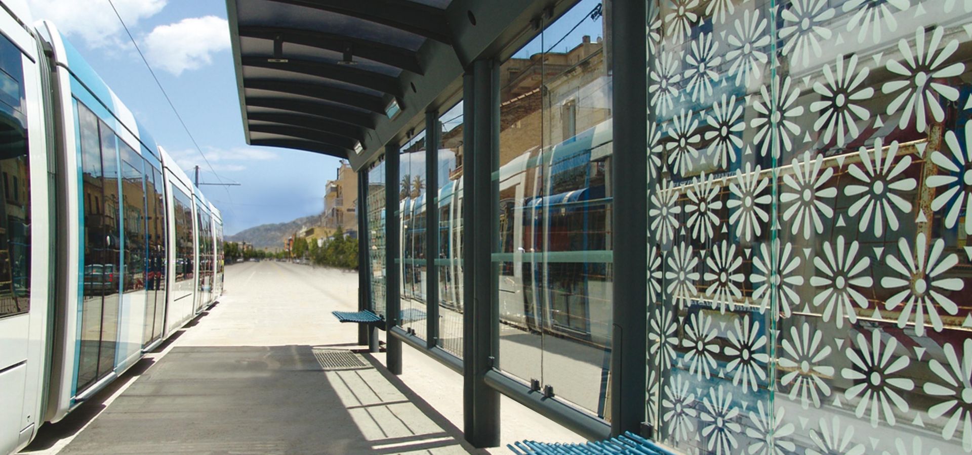 METALCO Fabricant d'abris voyageurs spécifiques, stations tramway, lignes BHNS, mobilier de quai